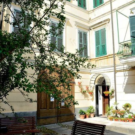 Ferienwohnung Ciassa Noeva Pieve di Teco Exterior foto