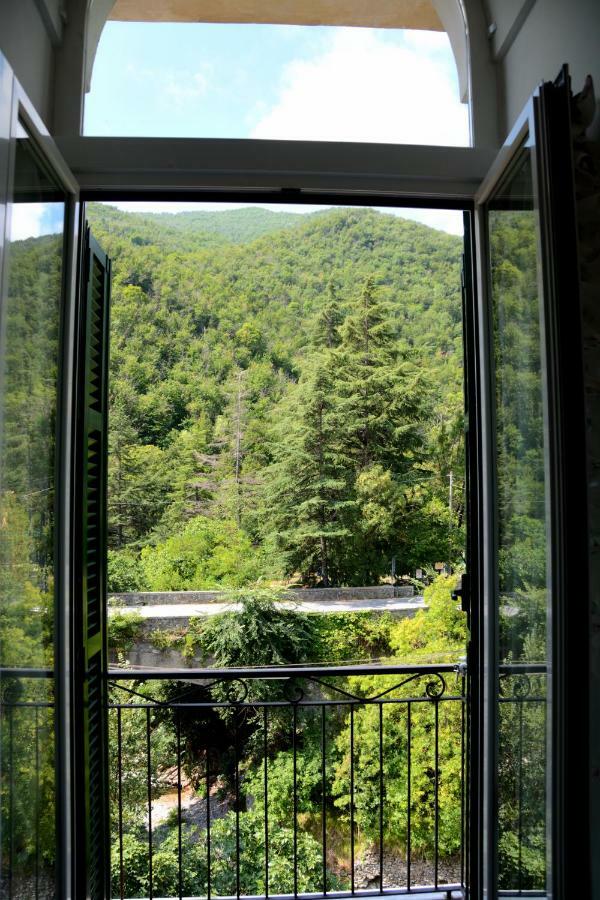 Ferienwohnung Ciassa Noeva Pieve di Teco Exterior foto